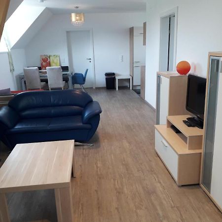 Apartment Top 3 Mit 4 Betten Bestrooms Eu Steyr Exterior photo